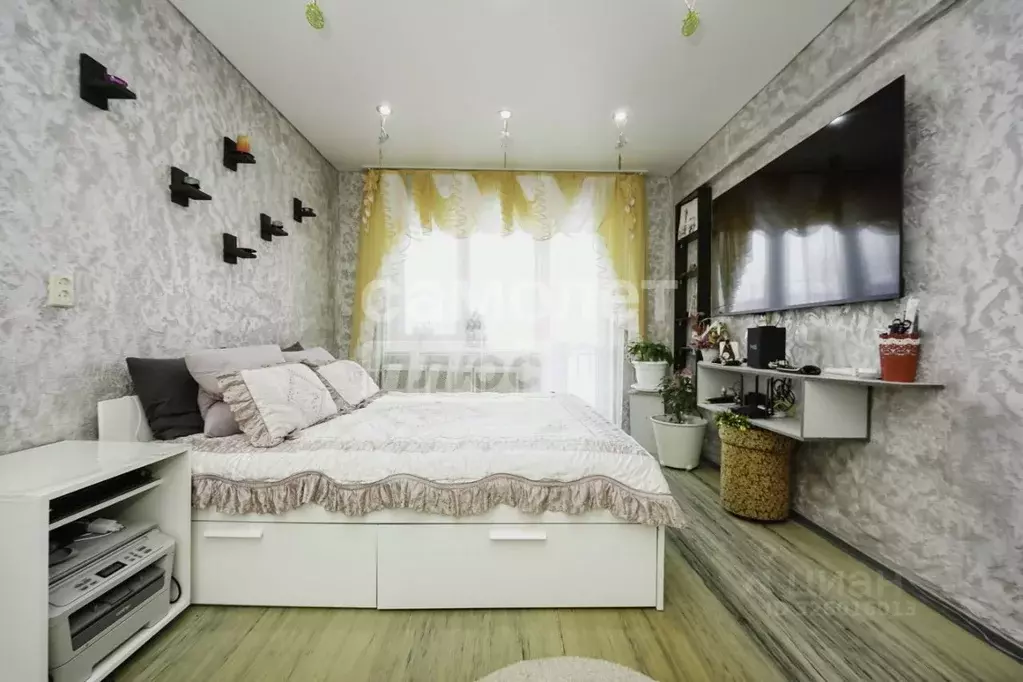 2-к кв. Омская область, Омск просп. Королева, 14Б (48.2 м) - Фото 1