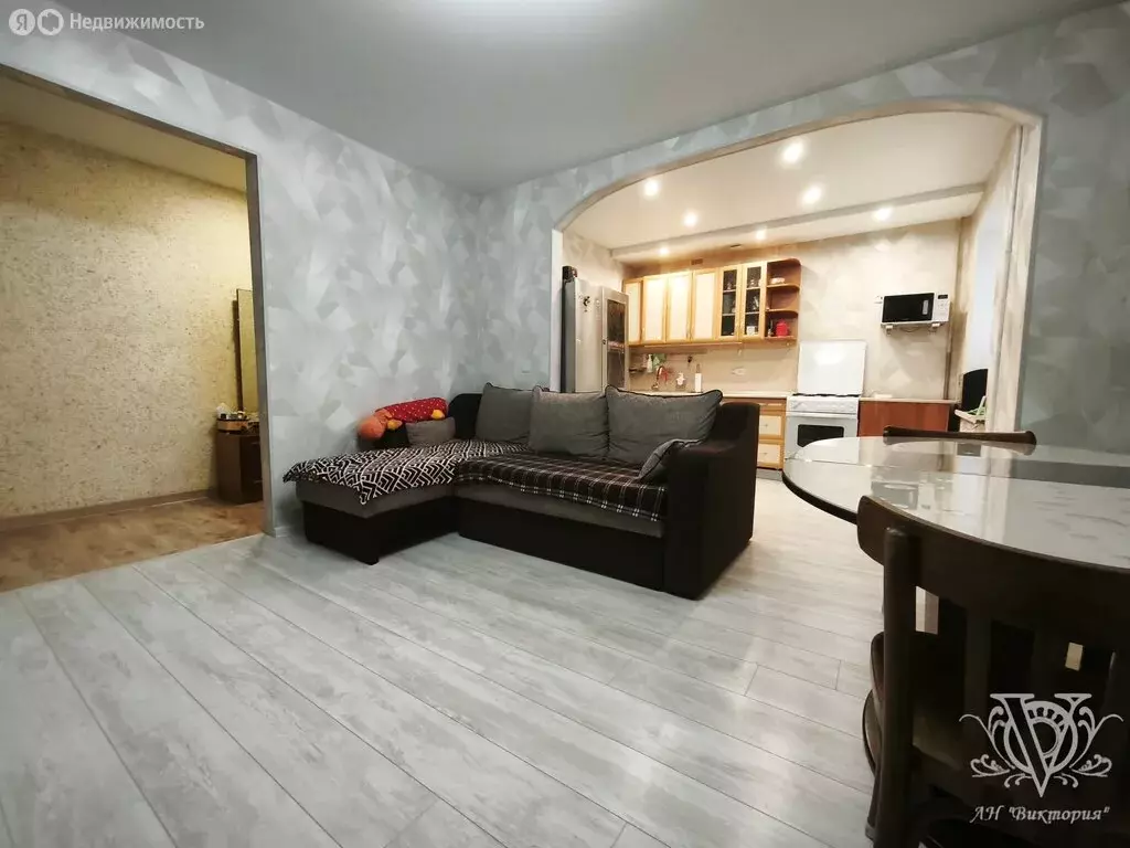 4-комнатная квартира: Ухта, проспект Ленина, 36 (75.5 м) - Фото 1