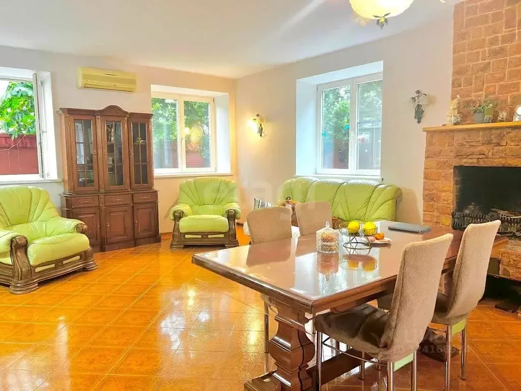 Таунхаус в Московская область, Одинцово ул. Говорова, 13 (203 м) - Фото 2