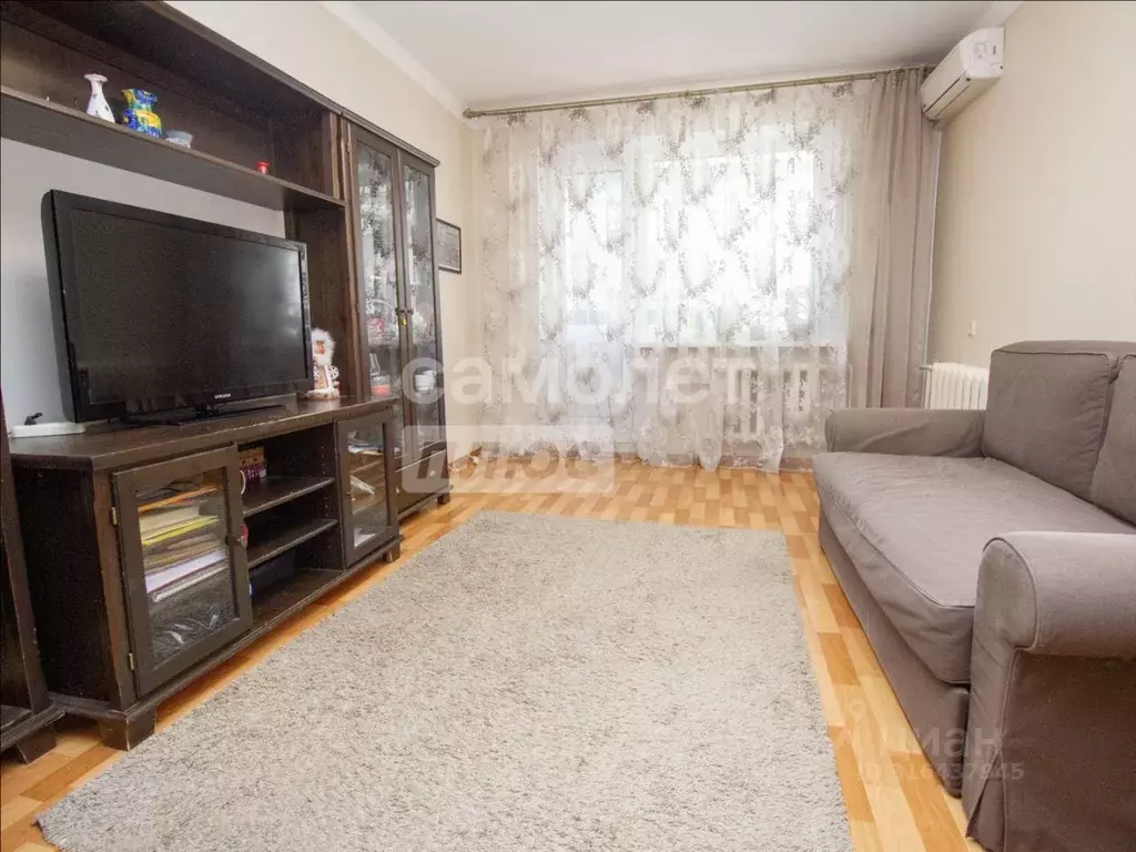 2-к кв. Ульяновская область, Ульяновск ул. Робеспьера, 81к1 (56.3 м) - Фото 0