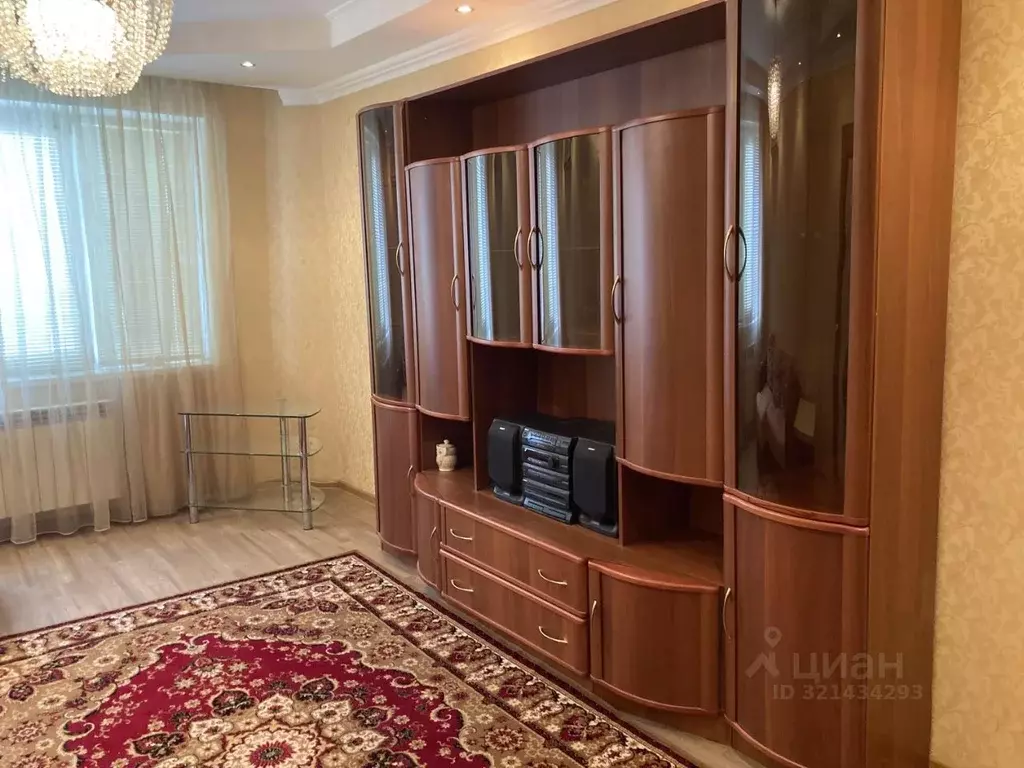 3-к кв. Волгоградская область, Волгоград ул. Елисеева, 15А (65.0 м) - Фото 2