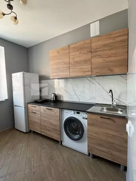 1-к. квартира, 37 м, 3/5 эт. - Фото 0