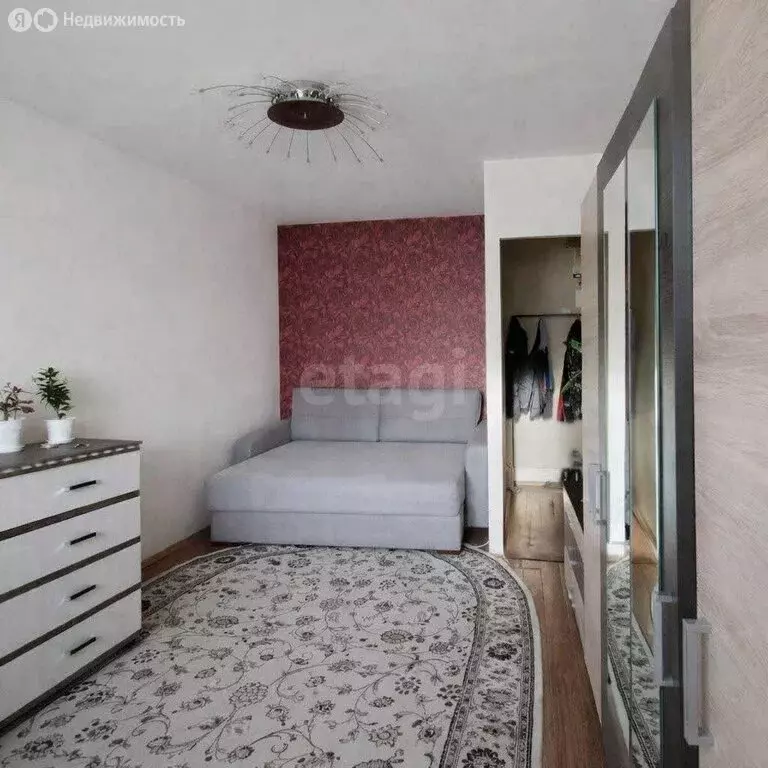 1-комнатная квартира: Ирбит, улица Маршала Жукова, 10 (34.4 м) - Фото 1