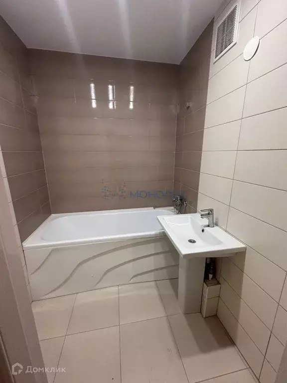 Продаётся 2-к квартира, 58.4 м - Фото 0