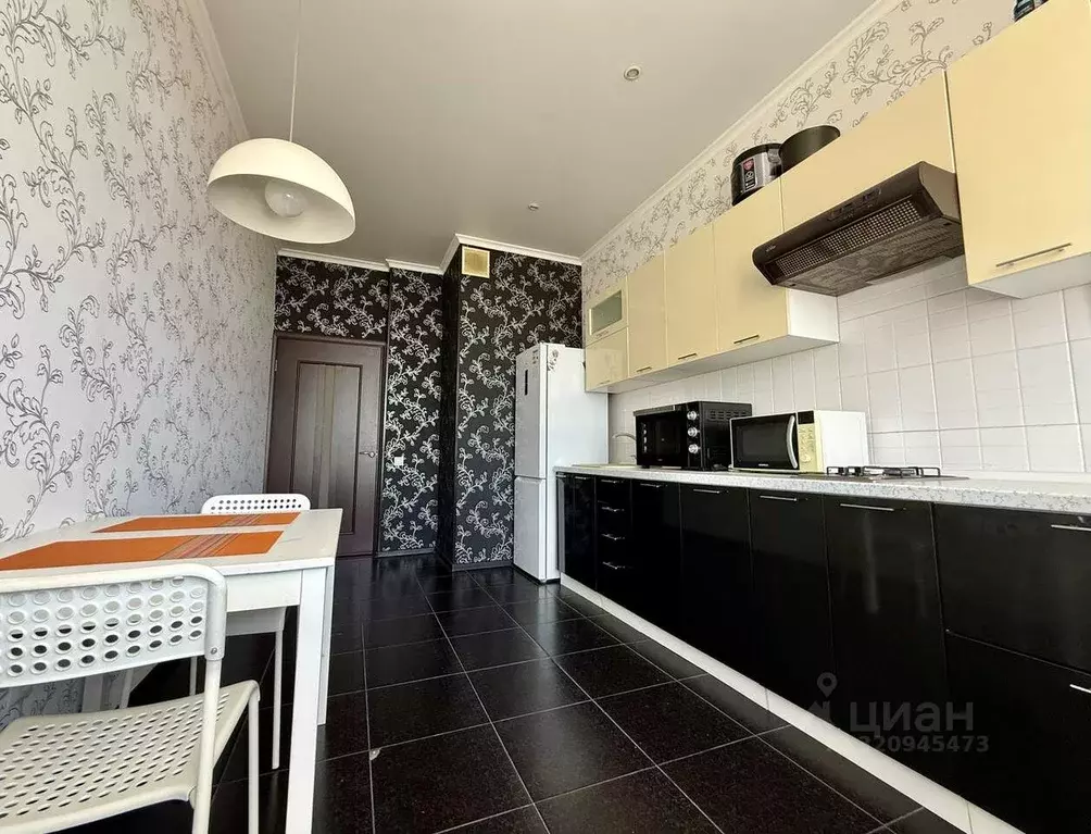 1-к кв. Севастополь просп. Юрия Гагарина, 52/1 (43.4 м) - Фото 1