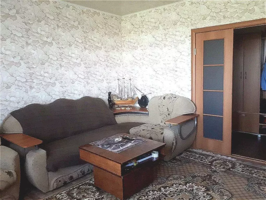 Квартира, 4 комнаты, 79.7 м - Фото 1