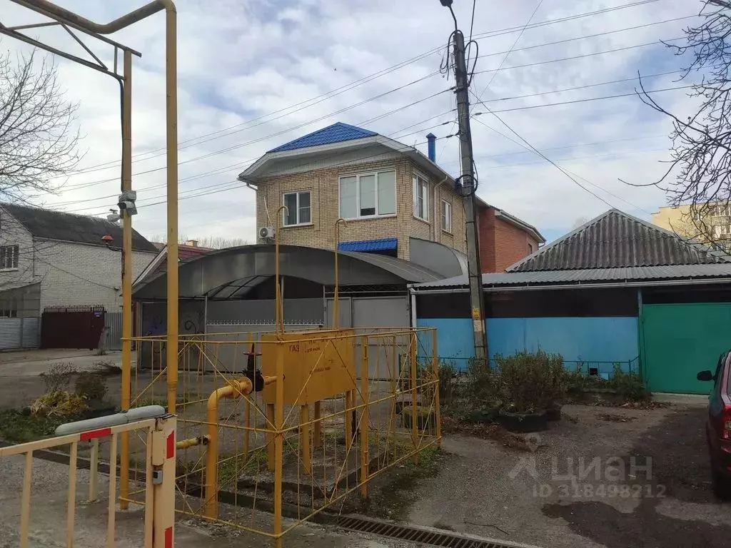 Дом в Ставропольский край, Пятигорск ул. Нежнова, 58 (140 м) - Фото 1