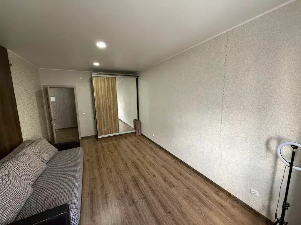 1-к кв. Калининградская область, Калининград ул. Кипарисовая (44.0 м) - Фото 2