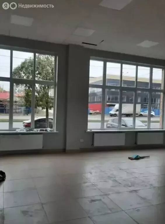 Торговая площадь (115 м) - Фото 1