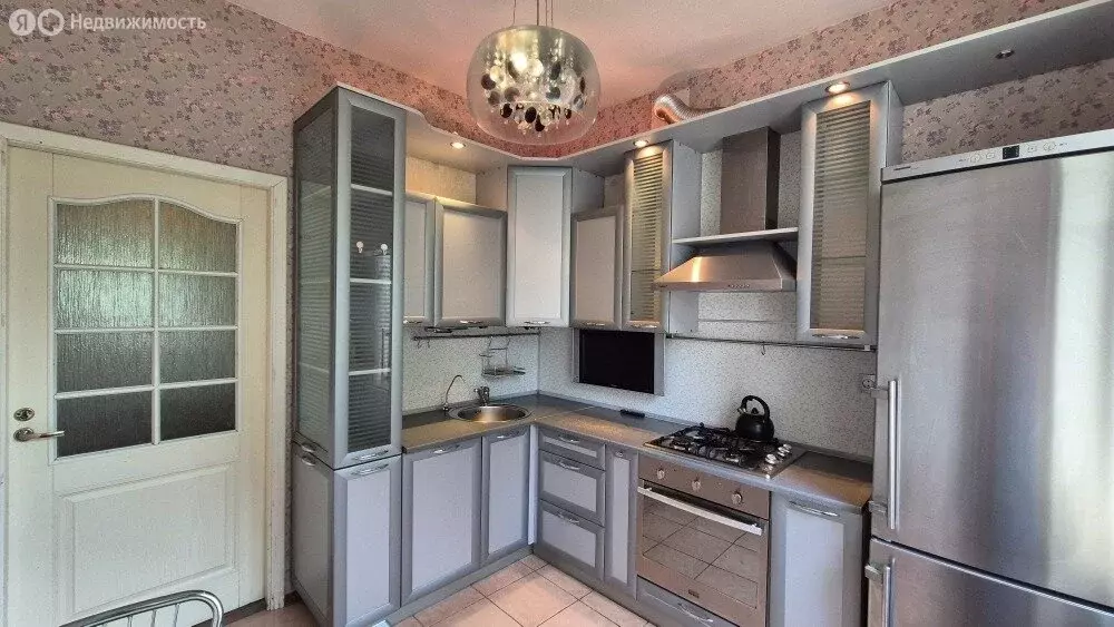 2-комнатная квартира: Санкт-Петербург, Нежинская улица, 4 (56 м) - Фото 0