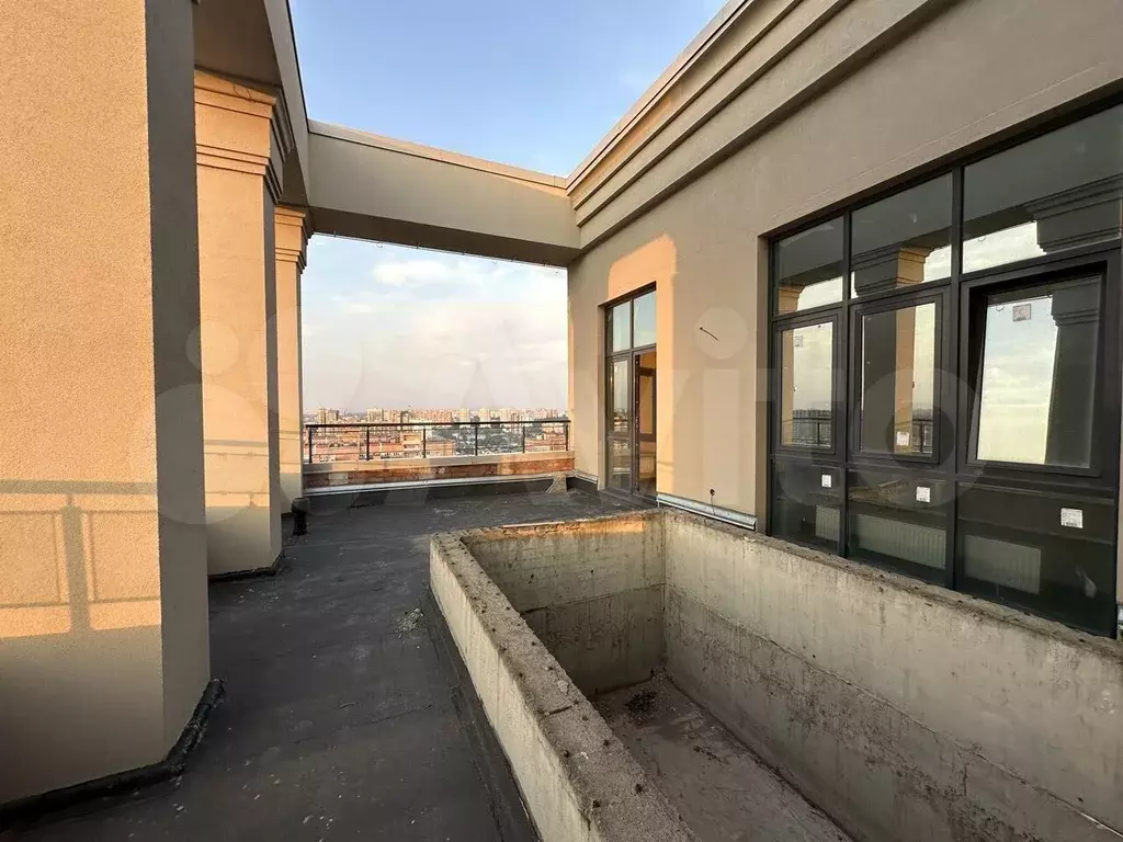 4-к. квартира, 180 м, 24/24 эт. - Фото 1