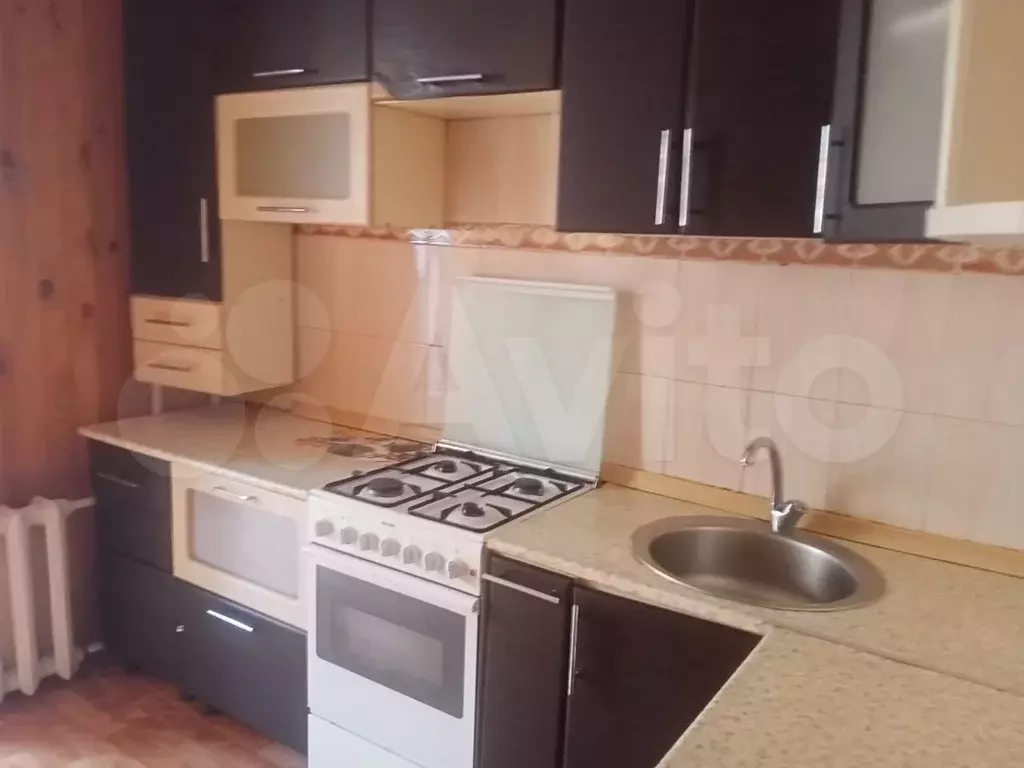 2-к. квартира, 55 м, 4/9 эт. - Фото 0