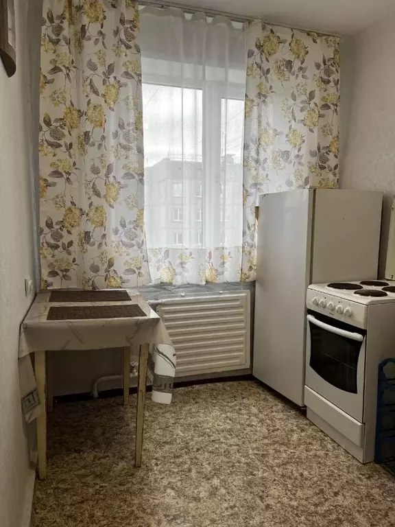1-к кв. Алтайский край, Барнаул ул. Панфиловцев, 4к2 (32.0 м) - Фото 1