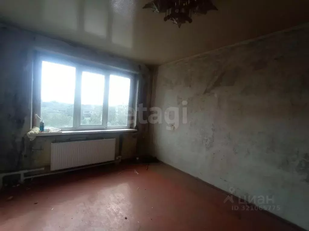 3-к кв. Псковская область, Пыталово ул. Юнкерова, 15 (67.5 м) - Фото 1