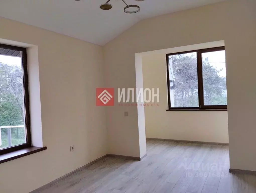 Дом в Севастополь Дорожник-2 ТСН, 45 (120 м) - Фото 1