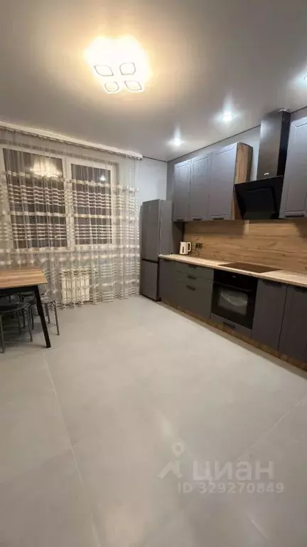 2-к кв. Сахалинская область, Южно-Сахалинск ул. Ленина, 563к6 (34.2 м) - Фото 1