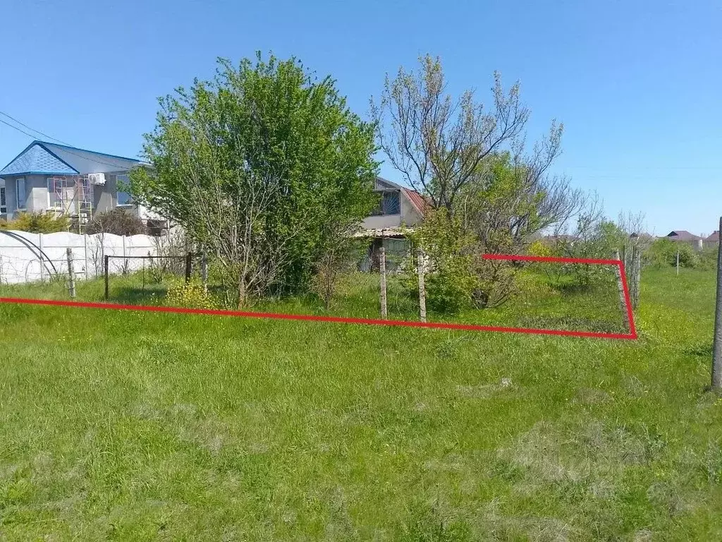 Участок в Крым, Белогорск Дружба-Тайган СПК, ул. Лавандовая (5.6 сот.) - Фото 1