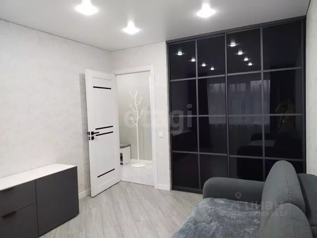 2-к кв. Белгородская область, Валуйки ул. Чапаева, 34/3 (47.8 м) - Фото 1