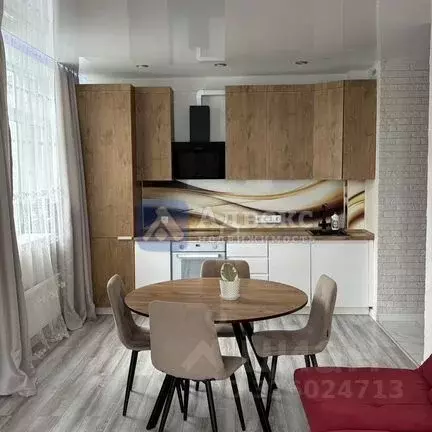 2-к кв. Тюменская область, Тюмень ул. Тимофея Чаркова, 6 (65.0 м) - Фото 2