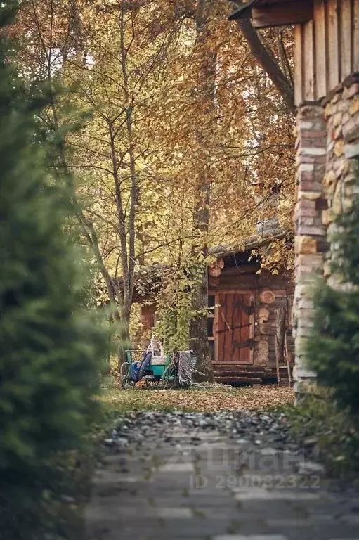 Дом в Московская область, Звенигород Одинцовский городской округ, ш. ... - Фото 1