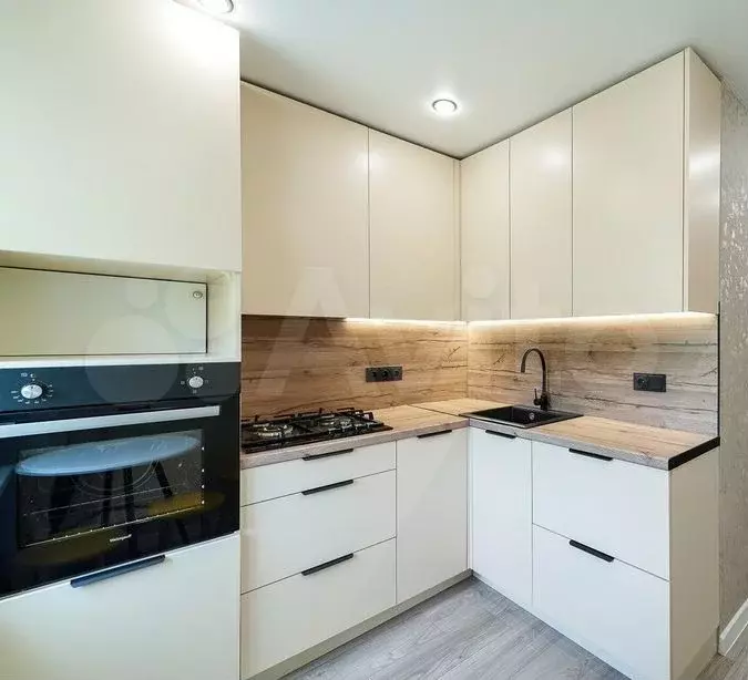 2-к. квартира, 52 м, 3/5 эт. - Фото 0