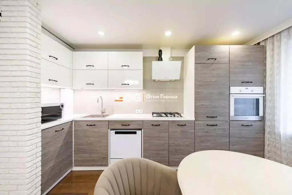 3-к кв. Брянская область, Брянск Московский просп., 144 (60.2 м) - Фото 1