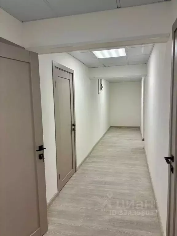 Помещение свободного назначения в Ханты-Мансийский АО, Сургут ул. ... - Фото 1