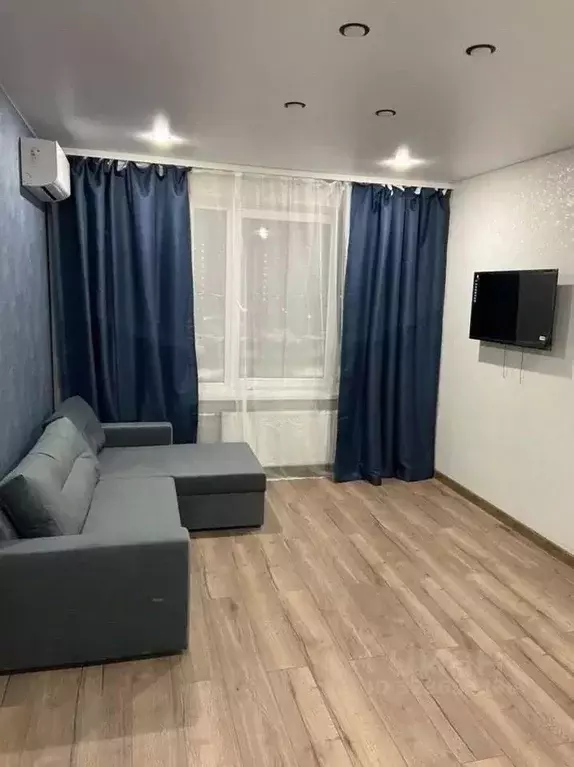 1-к кв. Татарстан, Казань ул. Сабира Ахтямова, 1к1 (32.0 м) - Фото 1