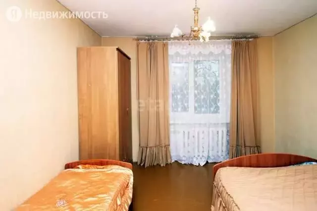 2-комнатная квартира: Ялуторовск, Заводская улица, 2 (50 м) - Фото 1