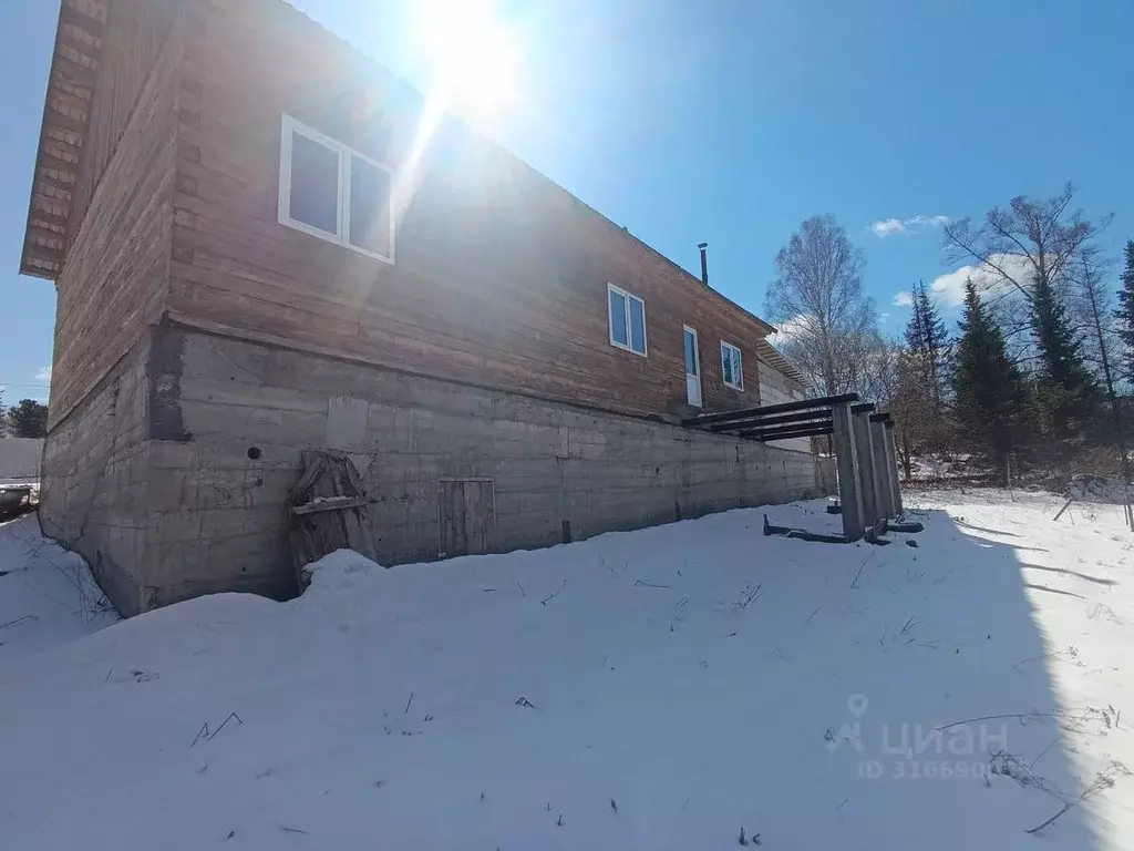 Дом в Кемеровская область, Березовский Юбилейная ул. (1000 м) - Фото 1