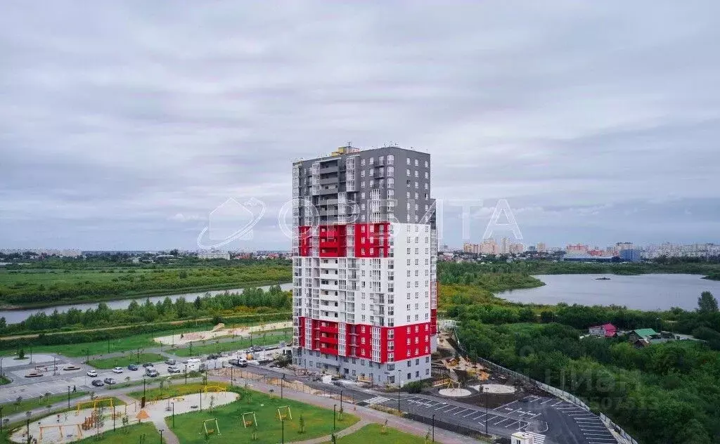 Студия Тюменская область, Тюмень ул. Краснооктябрьская, 16к1 (31.36 м) - Фото 0