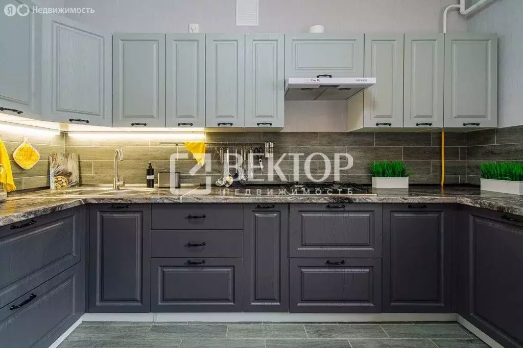 3-комнатная квартира: Ярославль, 1-я Веткинская улица, 3 (96 м) - Фото 1