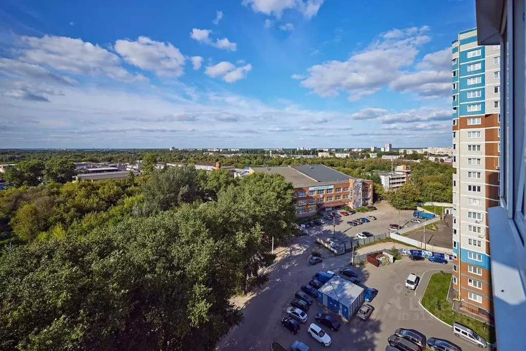 2-к кв. Брянская область, Брянск ул. Комарова, 55 (65.0 м) - Фото 0