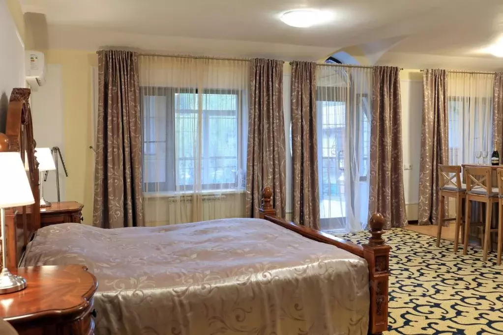 Комната Алтайский край, Белокуриха ул. Славского, 61 (50.0 м) - Фото 1