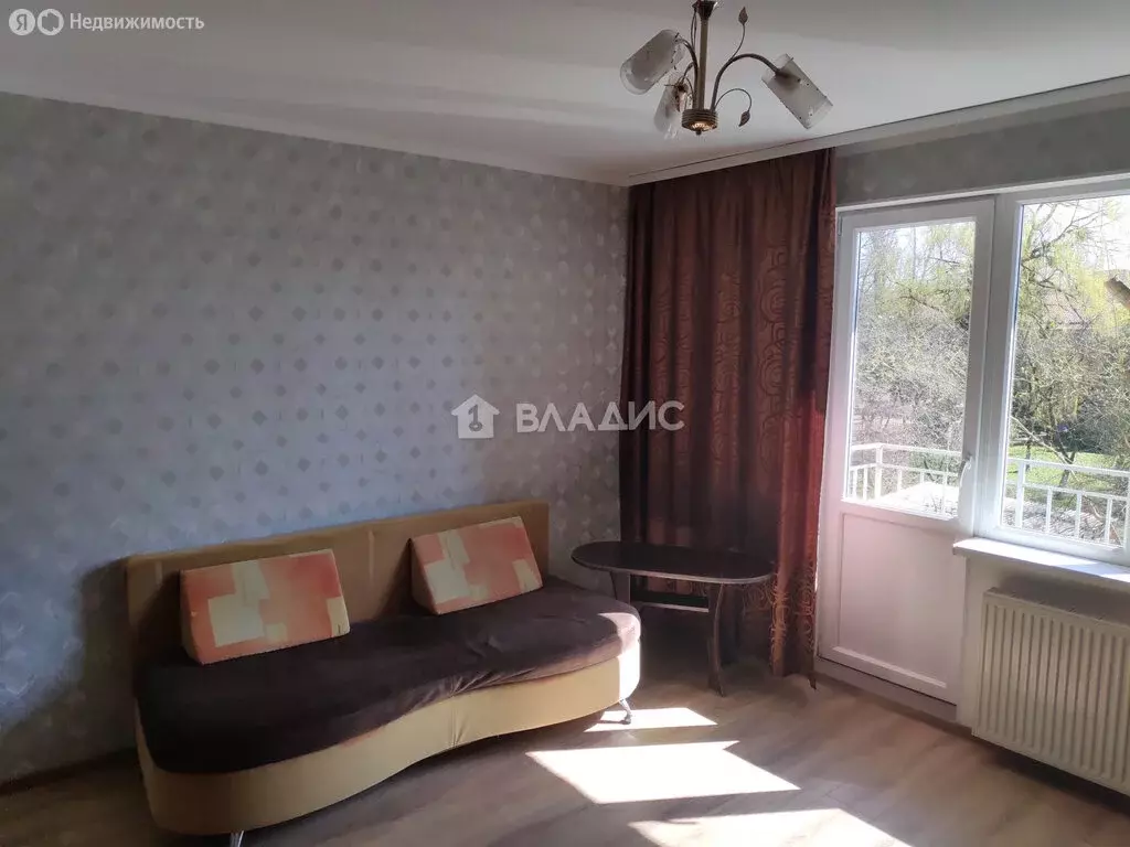 1-комнатная квартира: Калининград, Товарная улица, 1А (30 м) - Фото 0