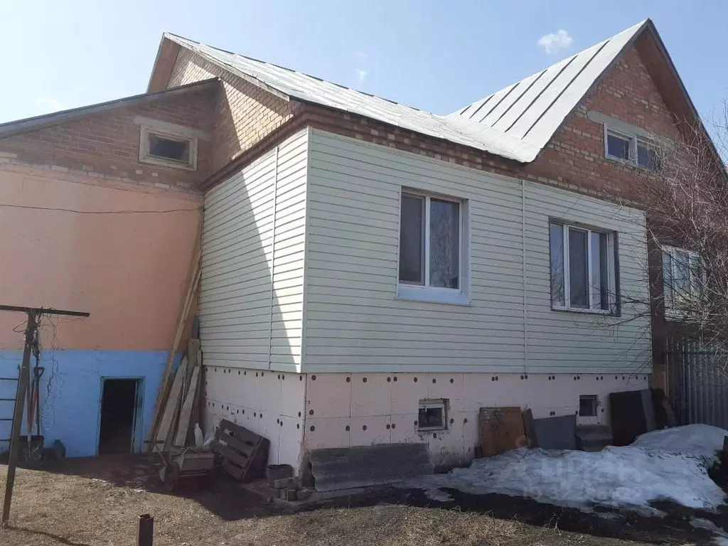 Дом в Башкортостан, Кармаскалинский район, с. Бузовьязы Садовая ул. ... - Фото 1