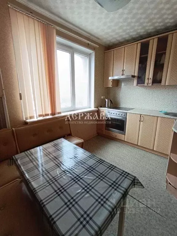 3-к кв. Белгородская область, Старый Оскол Северный мкр, 5 (65.0 м) - Фото 1