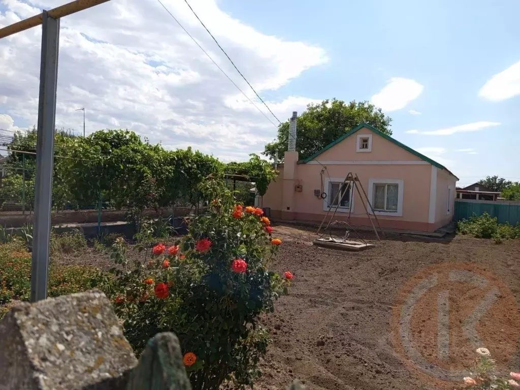 Дом в Крым, Красногвардейский район, с. Марьяновка ул. Ленина (70 м) - Фото 2