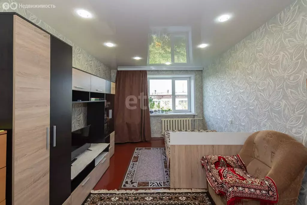 3-комнатная квартира: Новосибирск, улица Твардовского, 8 (75 м) - Фото 0