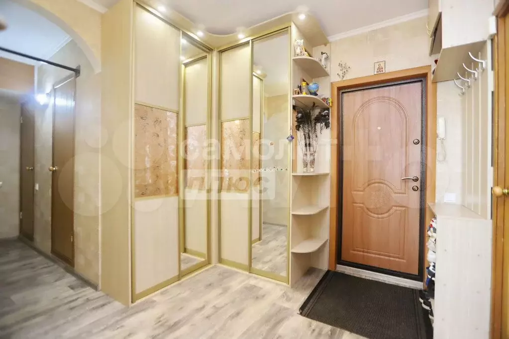 3-к. квартира, 62,8 м, 2/9 эт. - Фото 1
