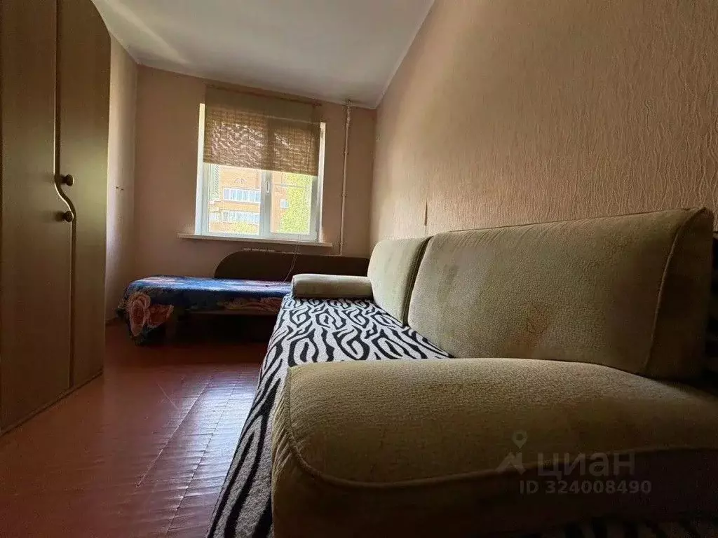 2-к кв. Волгоградская область, Волгоград ул. 50 лет Октября, 24 (54.0 ... - Фото 2