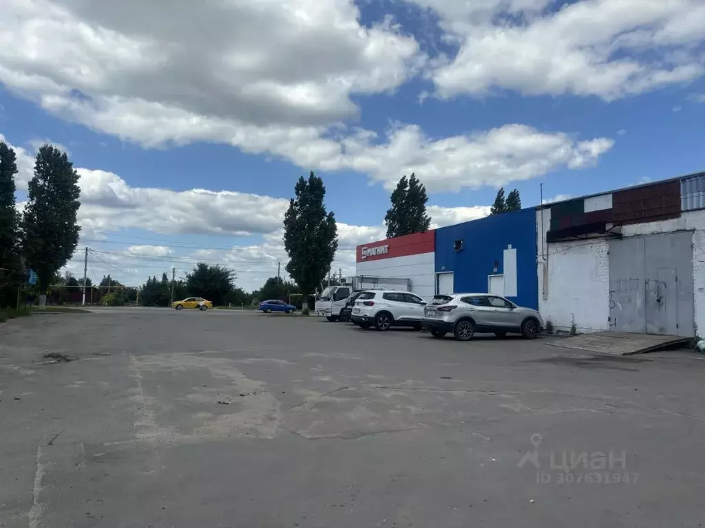 Помещение свободного назначения в Воронежская область, с. Новая Усмань ... - Фото 0