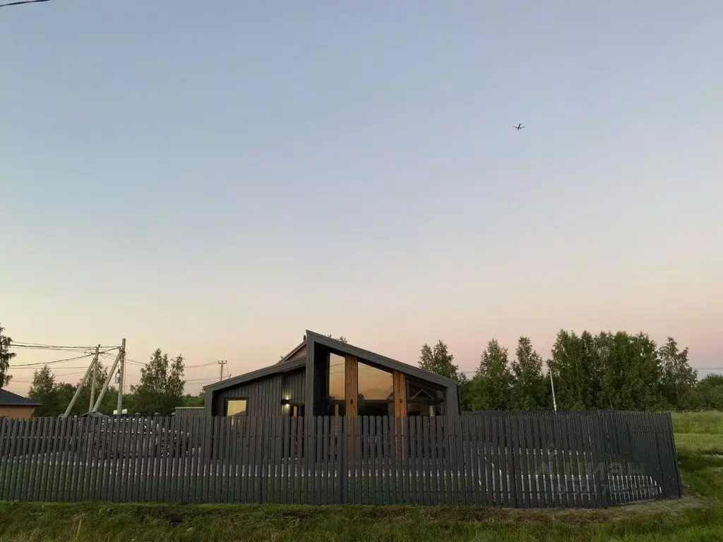 Дом в Ленинградская область, Ломоносовский район, Низинское с/пос, ... - Фото 1