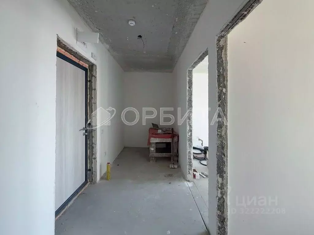 1-к кв. Тюменская область, Тюмень ул. Тальниковая, 9 (36.3 м) - Фото 0