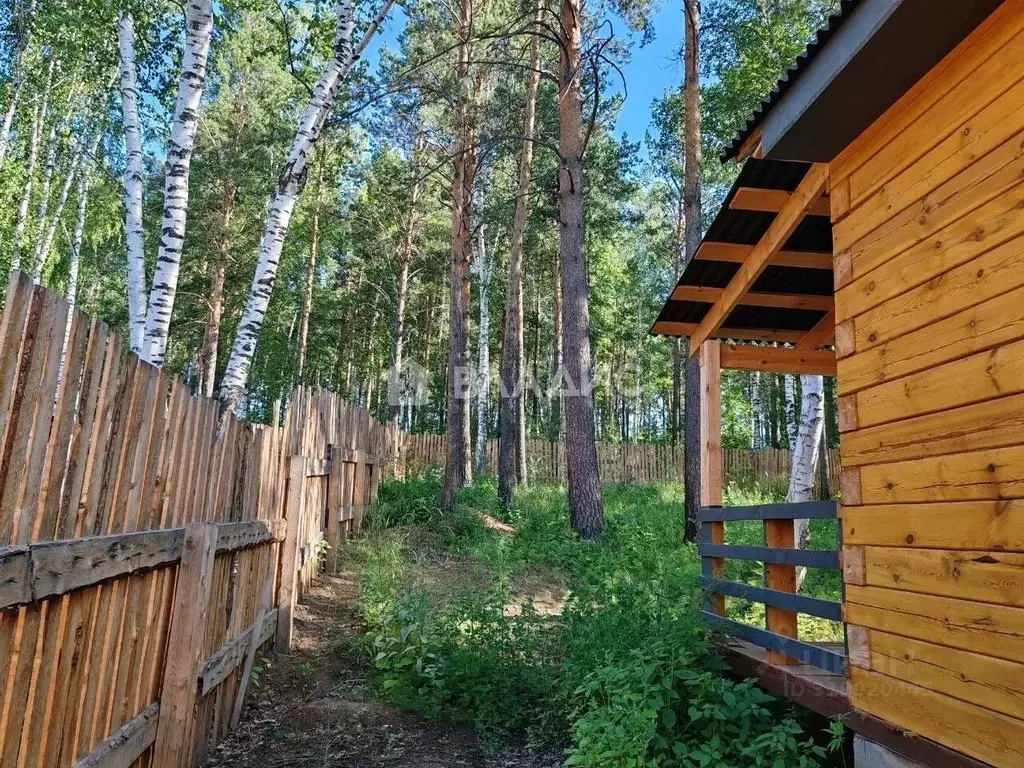 Дом в Иркутская область, Иркутский муниципальный округ, д. Карлук ул. ... - Фото 1