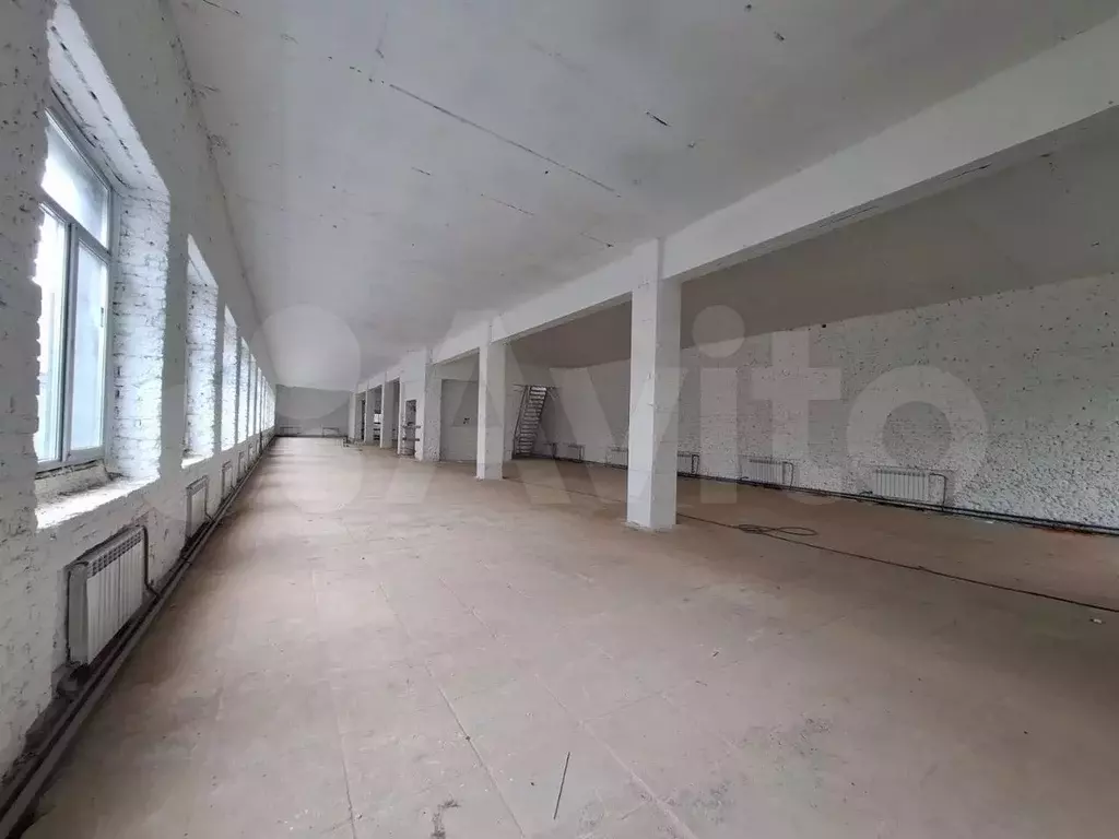 Помещение свободного назначения 1046 м.кв - Фото 1