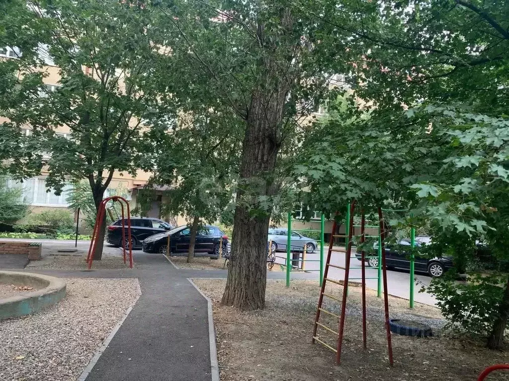 3-к кв. Ставропольский край, Пятигорск просп. Калинина (59.0 м) - Фото 1