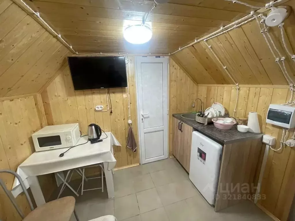 Дом в Кабардино-Балкария, Эльбрусский район, с. Тегенекли ул. ... - Фото 2