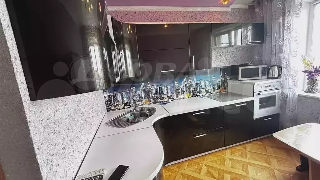 2-к. квартира, 52 м, 8/9 эт. - Фото 0