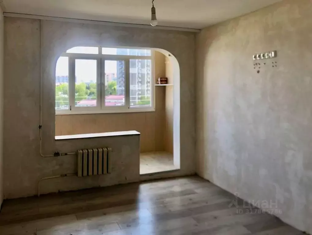 1-к кв. Севастополь просп. Октябрьской Революции, 40к13 (30.5 м) - Фото 0